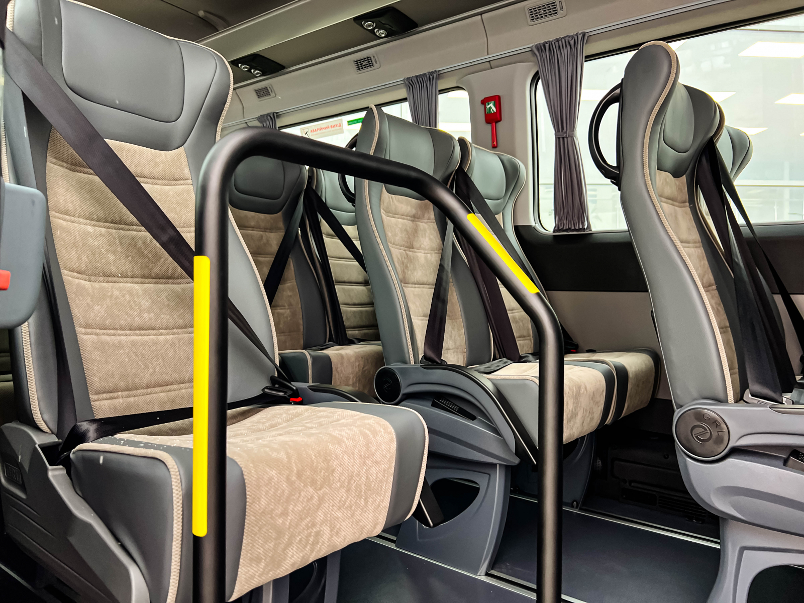 Hyundai H350 – мікроавтобус для комфортабельних пасажирських перевезень в наявності у автосалоні! | Паритет - фото 16